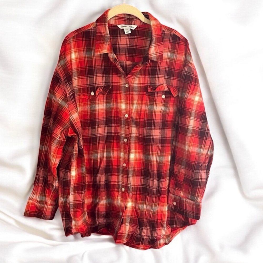 Old Navy Red and Black Plaid Boyfriend Shirt
